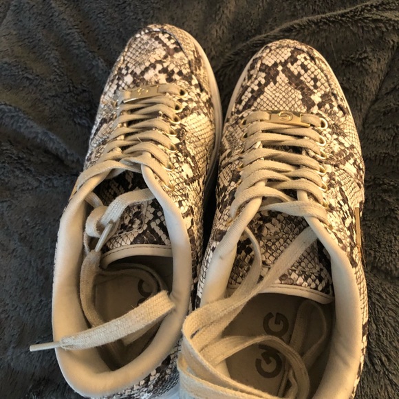 GBG BY GUESS - Picture 2 of 4